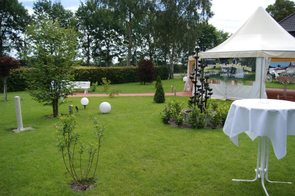 Hotel Ripken Kirchhatten Exterior photo