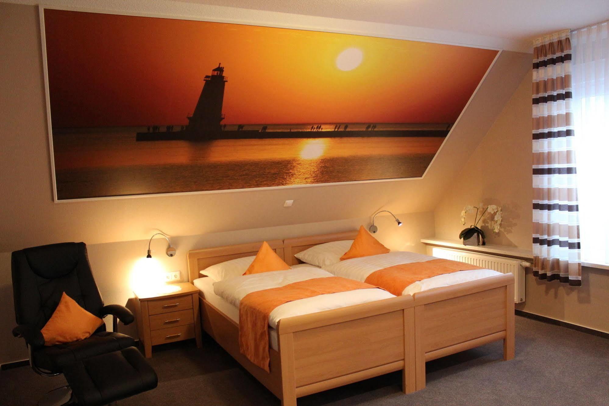 Hotel Ripken Kirchhatten Exterior photo